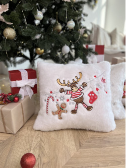 Snow Deer декоративна подушка
